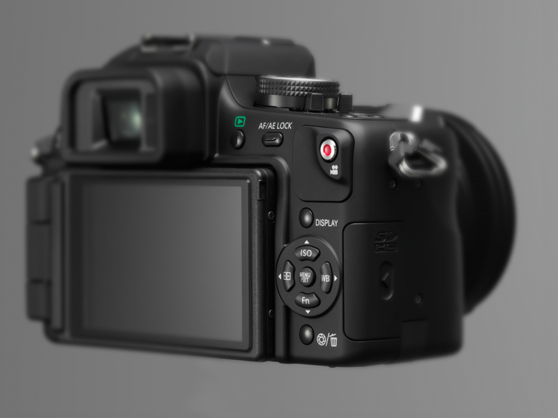 Illustration for article titled Panasonic Lumix DMC-GH1 Micro Four Thirds Sequel Shoots Full 1080p Video